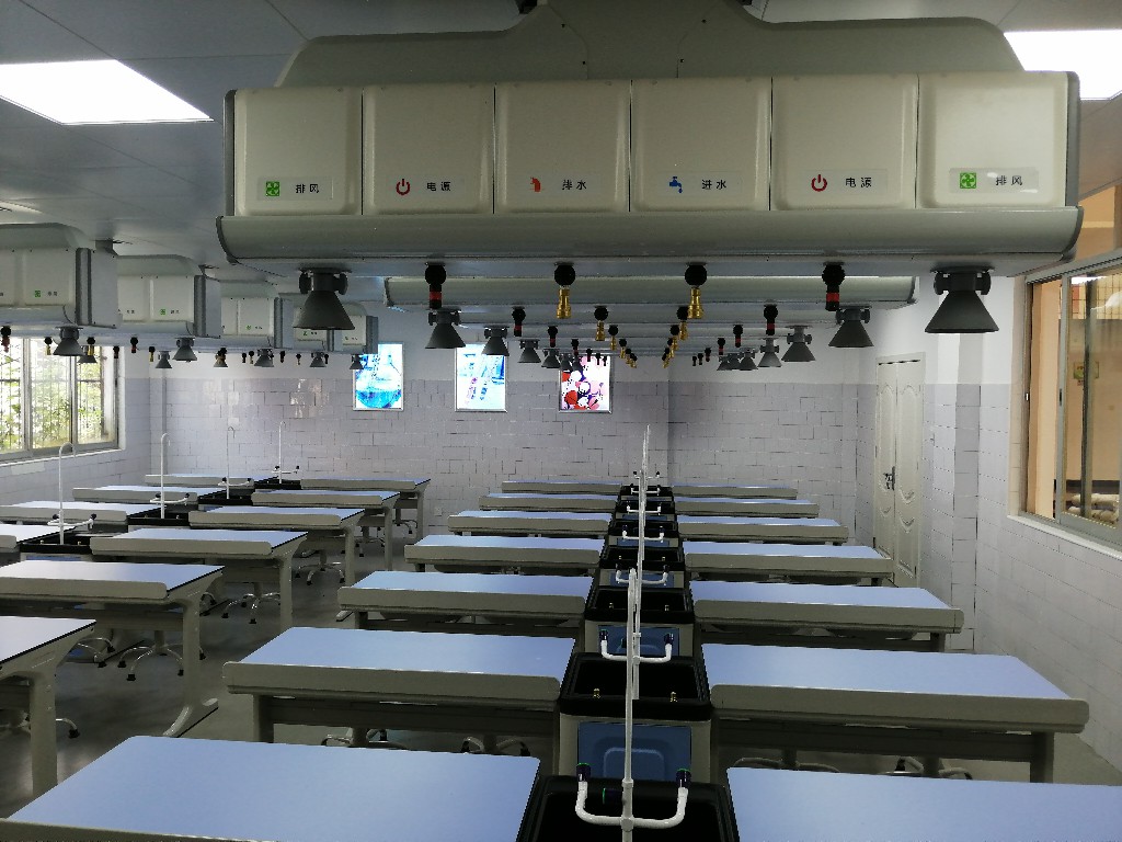 光山二高-化學(xué)實驗室