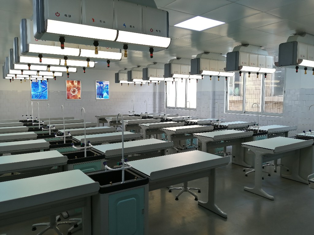 光山二高-生物實驗室