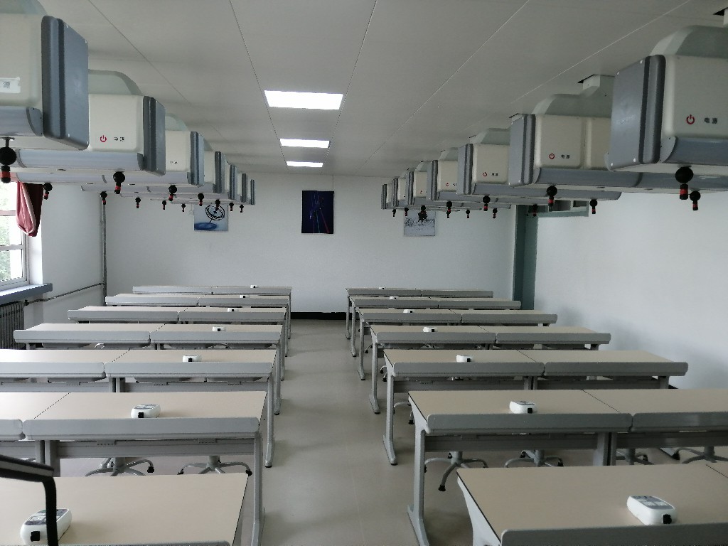 天津四十五中學(xué)-物理實驗室